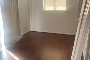 1826 Port O' Call St, Tiki Island, TX 77554 - Photo 13