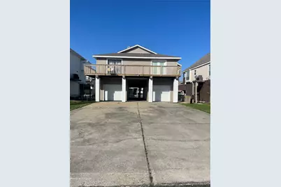 1826 Port O Call Street, Tiki Island, TX 77554 - Photo 1