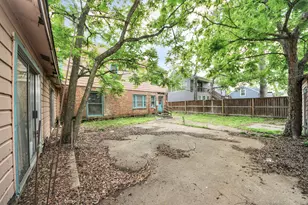 3735 Rio Vista St, Houston, TX 77021 - Photo 9