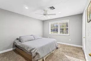 8592 Creek Rd, Orange, TX 77630 - Photo 21