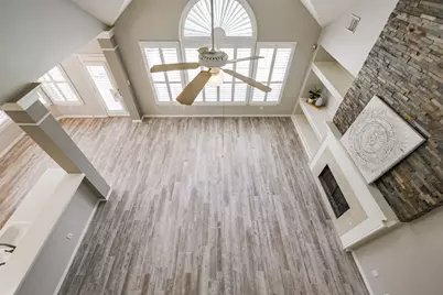 3223 Pleasant Cove Court, Houston, TX 77059 - Photo 19