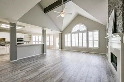 3223 Pleasant Cove Court, Houston, TX 77059 - Photo 9
