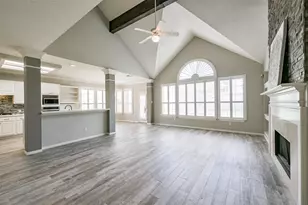 3223 Pleasant Cove Ct, Houston, TX 77059 - Photo 9