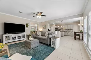 13902 Mill Garden Ct, Houston, TX 77059 - Photo 13