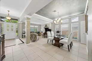 13902 Mill Garden Ct, Houston, TX 77059 - Photo 9