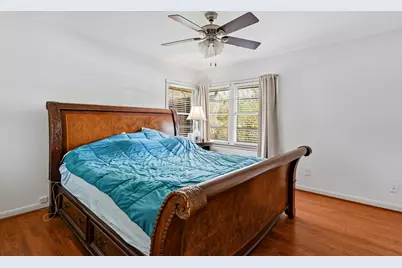 4612 Evergreen Street, Bellaire, TX 77401 - Photo 27
