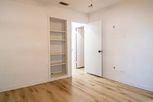 2106 Guinevere St, Arlington, TX 76014 - Photo 13