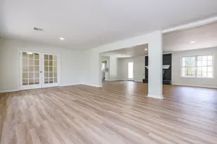 17519 Butte Creek Rd, Houston, TX 77090 - Photo 7