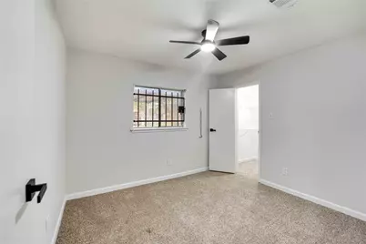 12703 Redfern Drive, Houston, TX 77048 - Photo 19
