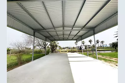 1176 N Tinkle Lane, Crystal Beach, TX 77650 - Photo 3