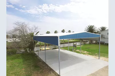 1176 N Tinkle Lane, Crystal Beach, TX 77650 - Photo 9
