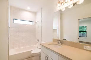 609 Boundary St, Houston, TX 77009 - Photo 9