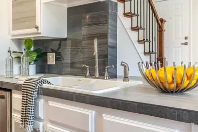 8411 Sands Point Drive #18, Houston, TX 77036 - Photo 5