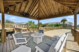 323 Tiki Dr, Tiki Island, TX 77554 - Photo 27