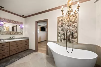 323 Tiki Drive, Tiki Island, TX 77554 - Photo 17