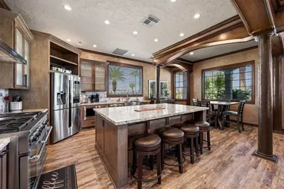 323 Tiki Drive, Tiki Island, TX 77554 - Photo 7