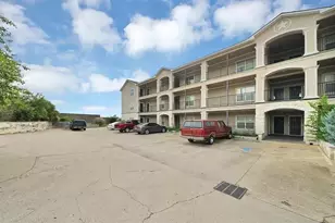 17926 Kingston Cove Ln, Willis, TX 77318 - Photo 3