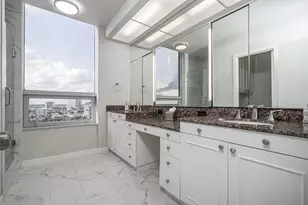 5100 San Felipe St, Houston, TX 77056 - Photo 9