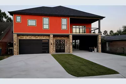 88 Bayou Lane, Kemah, TX 77565 - Photo 1