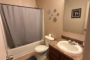 16435 Peyton Ridge Circle Circle, Houston, TX 77049 - Photo 5