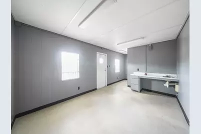 803 N Loop, Houston, TX 77022 - Photo 13