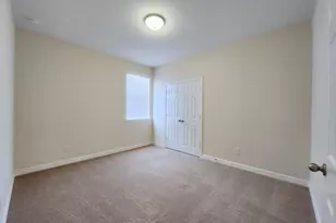 10551 Paula Bluff Ln, Cypress, TX 77433 - Photo 35