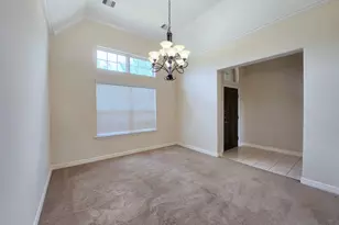 10551 Paula Bluff Ln, Cypress, TX 77433 - Photo 5