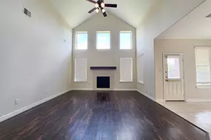 10551 Paula Bluff Ln, Cypress, TX 77433 - Photo 9