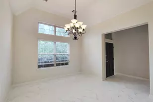 10551 Paula Bluff Ln, Cypress, TX 77433 - Photo 5