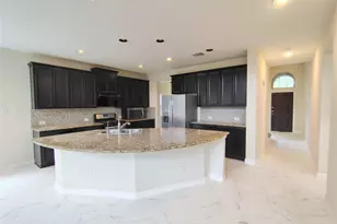 10551 Paula Bluff Ln, Cypress, TX 77433 - Photo 9