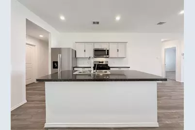 5715 Vintage Oakmont Dr, Houston, TX 77373 - Photo 9