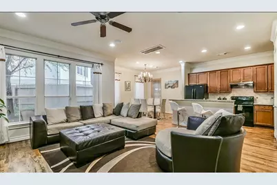 9607 Pemberton Trace, Houston, TX 77025 - Photo 1