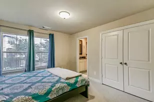 9607 Pemberton Trce, Houston, TX 77025 - Photo 11