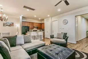 9607 Pemberton Trce, Houston, TX 77025 - Photo 3