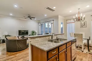 9607 Pemberton Trce, Houston, TX 77025 - Photo 5