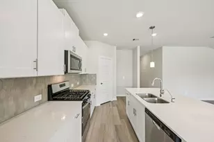 18463 Landing Meadows, New Caney, TX 77357 - Photo 9