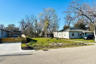 6610 Eastwood St, Houston, TX 77021 - Photo 3