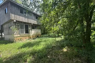 14707 Susie Ln, Alvin, TX 77511 - Photo 3