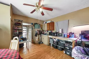 2806 Avenue L, Galveston, TX 77550 - Photo 11