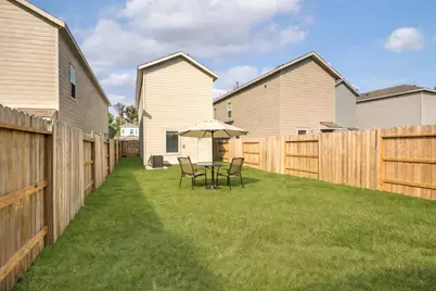914 Pertuso Lane, Huffman, TX 77336 - Photo 9