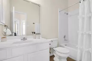 10022 Darrell Springs Ln, Tomball, TX 77375 - Photo 17