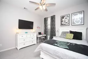 6304 Wood Creek Ln, League City, TX 77573 - Photo 15