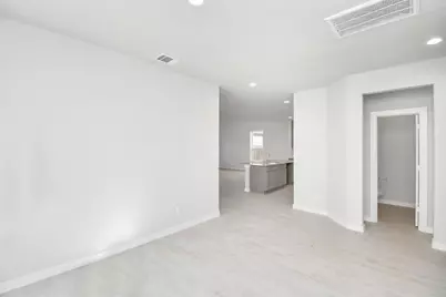 12047 Maple Oak Drive, Houston, TX 77066 - Photo 11