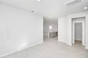 12047 Maple Oak Dr, Houston, TX 77066 - Photo 11