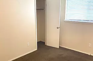 7943 Bunker Wood Ln, Houston, TX 77086 - Photo 9