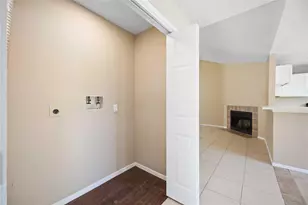 3811 Meadow Pl Dr, Houston, TX 77082 - Photo 13