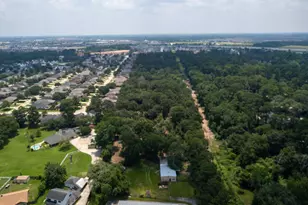 8819 Dowdell Rd, Tomball, TX 77375 - Photo 25