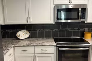 9590 Doliver Dr, Houston, TX 77063 - Photo 5