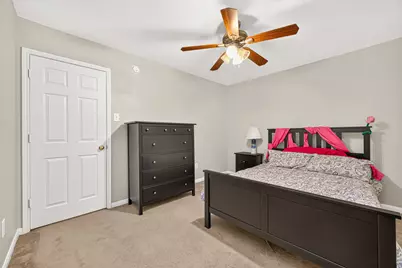 20227 Stonegrove Court, Tomball, TX 77375 - Photo 43