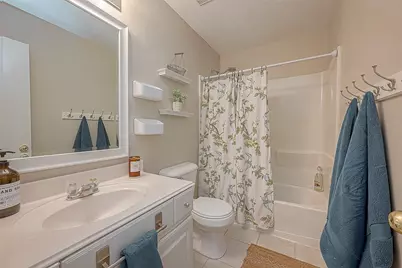 11 Yarrowdale Court, The Woodlands, TX 77382 - Photo 15